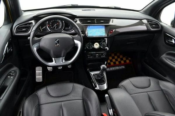 Citroen DS3 Convertible Automatic - Premium 4