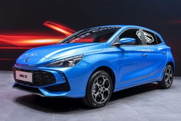 MG3 Hybrid+   automatic